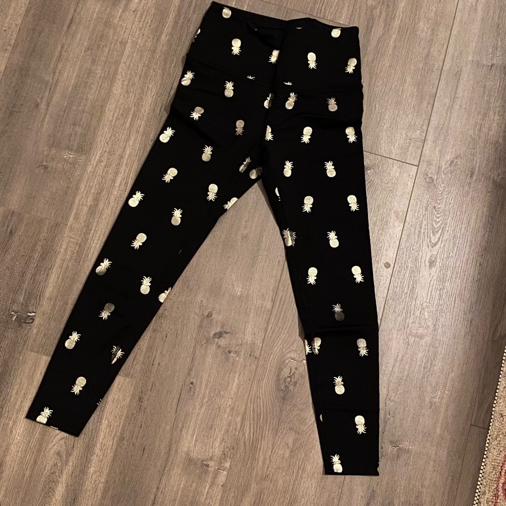 Beyond Yoga Black 🍍 Midi Yoga Pants Sz Small